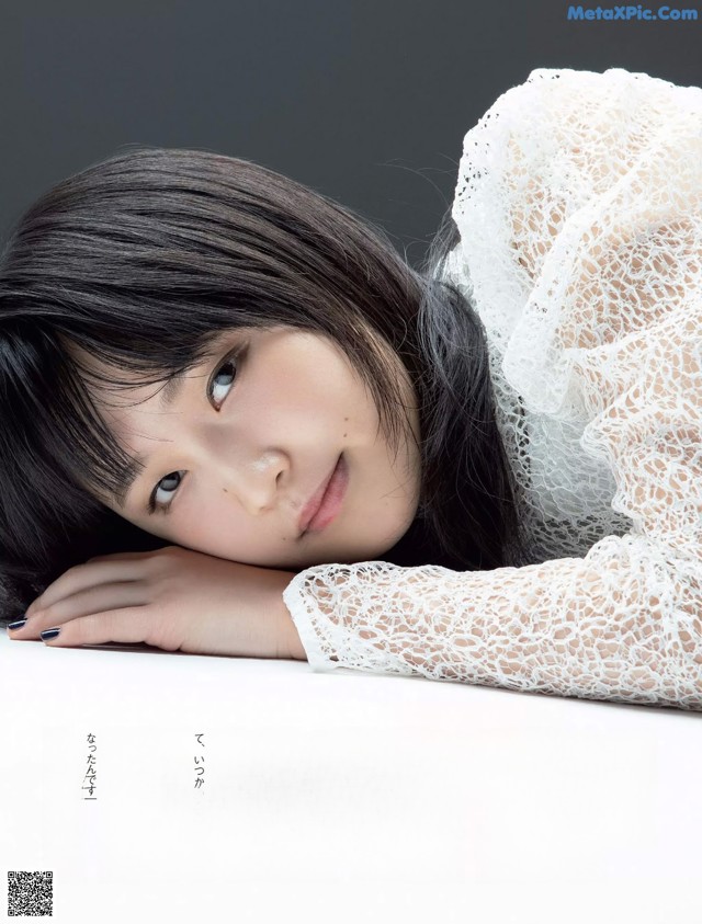 Riho Sayashi 鞘師里保, FLASH 2020.12.01 (フラッシュ 2020年12月01日号) No.95105c